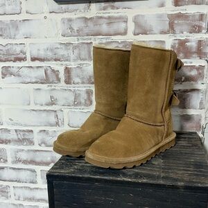 Bear paw boots women’s size 6